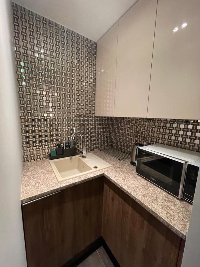 Apartament One Ogrodek I Parking ゴジュフ・ヴィエルコポルスキ エクステリア 写真